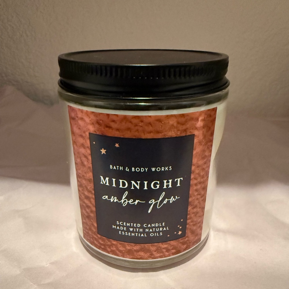 Bath & Body Works Midnight Amber Glow Single Wick Candle